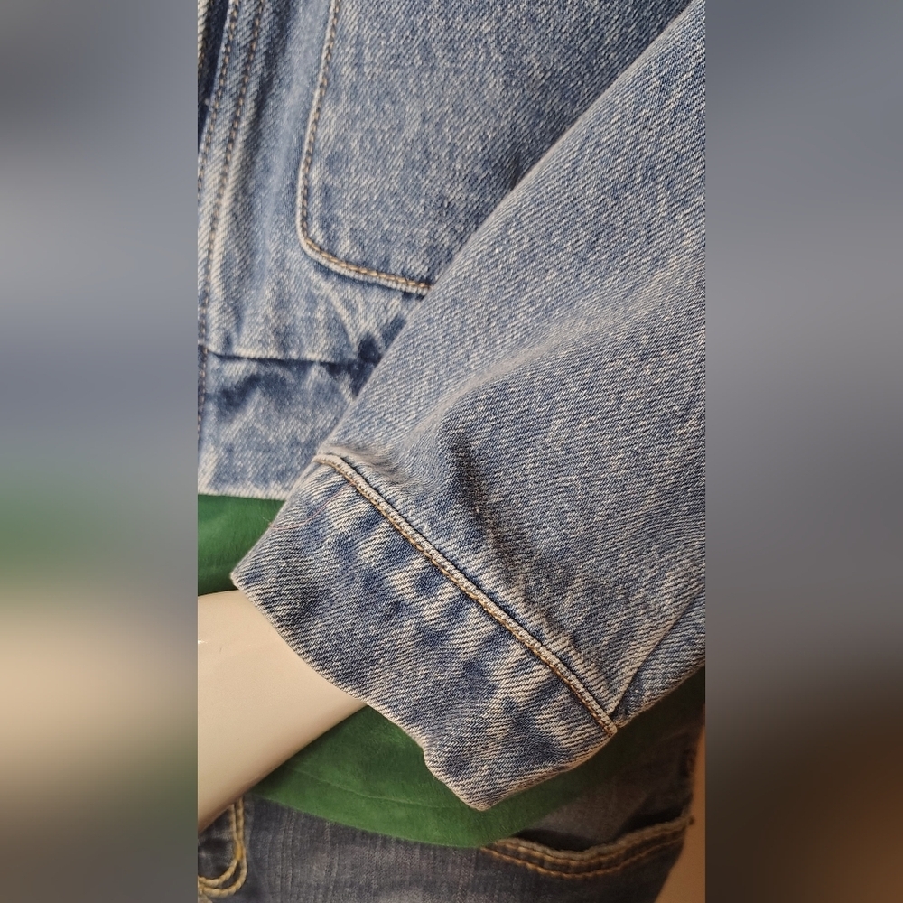 Blue Denim Jacket Sz Medium - Large - Picture 8 of 16